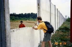 nsk-wall-1990 Chipping off a piece of the wall, 1990